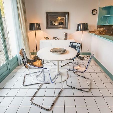 Cottage "Les Galets" Face Au Lac De La Foret D'Orient - Les Cottages Du Belvedere Mesnil-Saint-Père エクステリア 写真